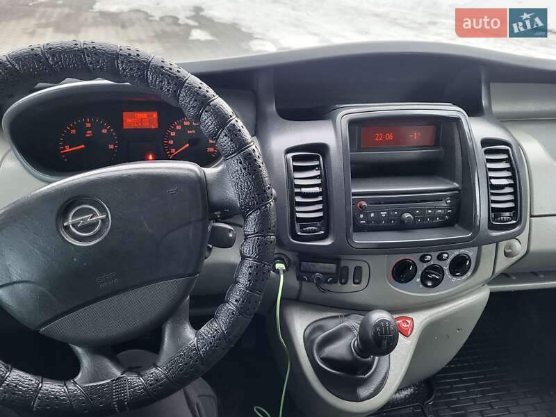 Грузопассажирский фургон Opel Vivaro 2011 в Хмельницком фото 82 Грузопассажирский фургон Opel Vivaro 2011 в Хмельницком