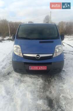 Мінівен Opel Vivaro 2013 в Радивиліві