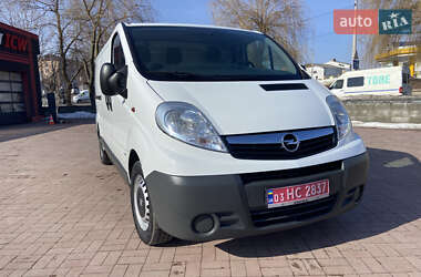Грузовой фургон Opel Vivaro 2013 в Ровно