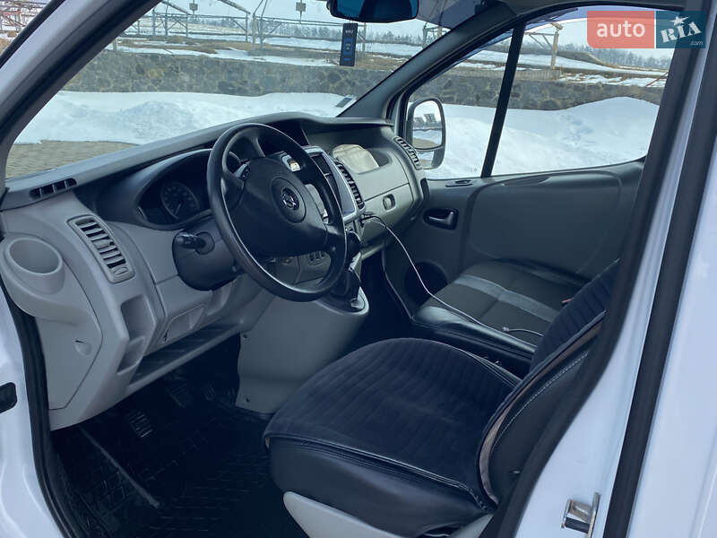 Минивэн Opel Vivaro 2013 в Виннице