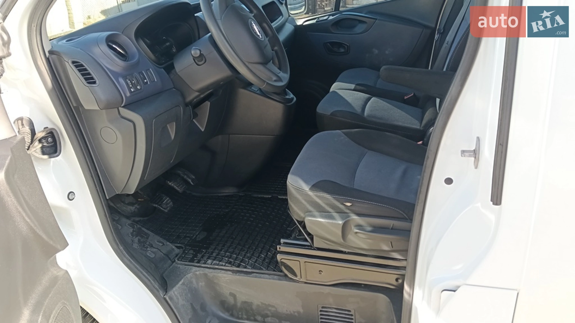 2017 Opel Vivaro - мініатюра 9