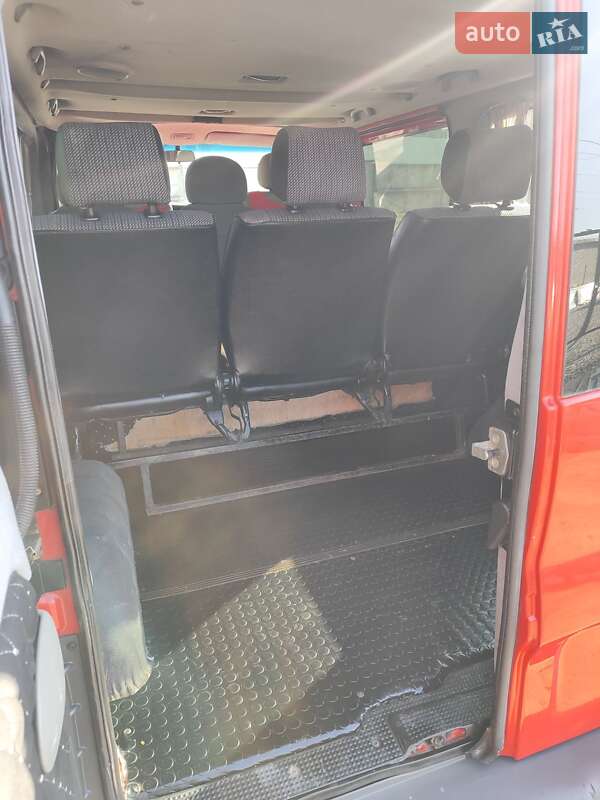 Минивэн Opel Vivaro 2006 в Шептицькому