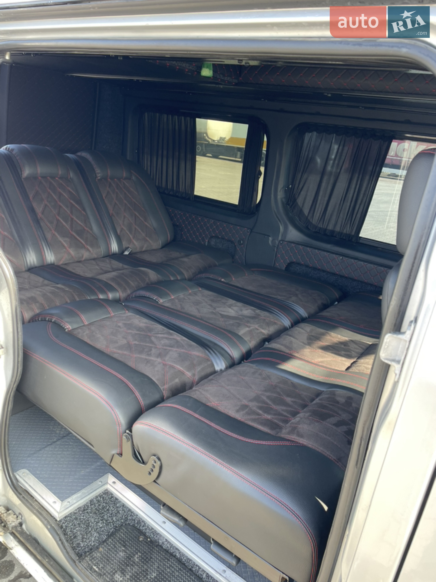 2010 Opel Vivaro - мініатюра 15