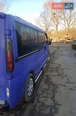 Минивэн Opel Vivaro 2004 в Калуше