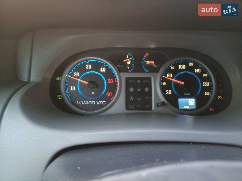 Мінівен Opel Vivaro 2004 в Калуші