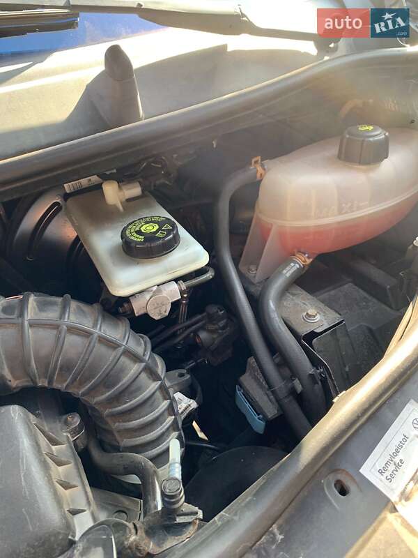 Минивэн Opel Vivaro 2010 в Вознесенске