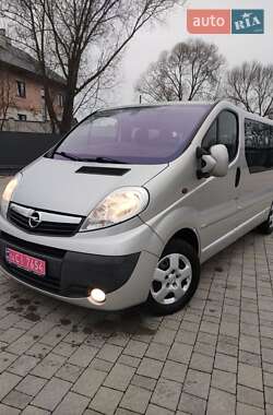 Мінівен Opel Vivaro 2013 в Львові