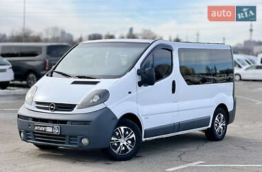 Мінівен Opel Vivaro 2002 в Києві
