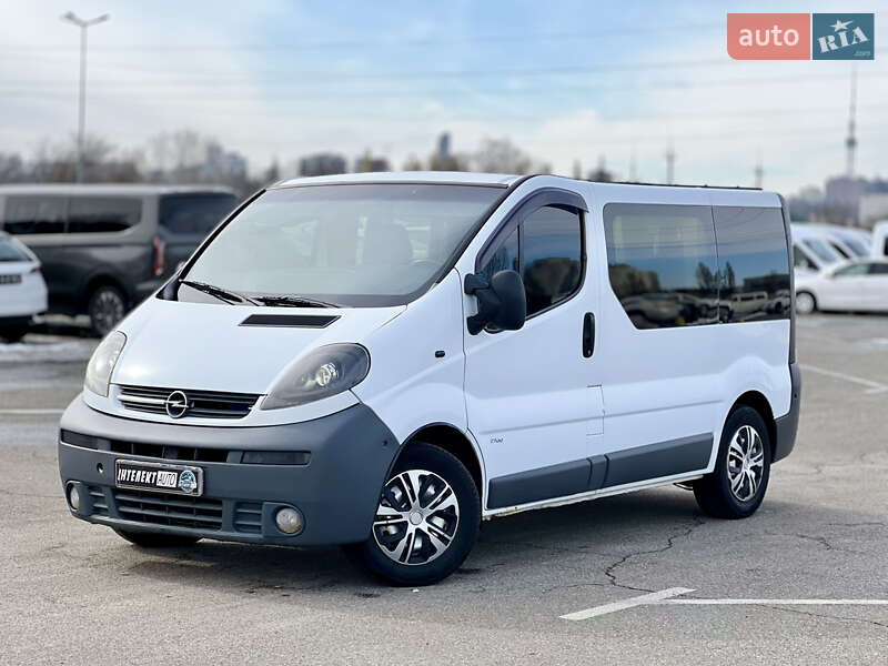 Opel Vivaro 2002