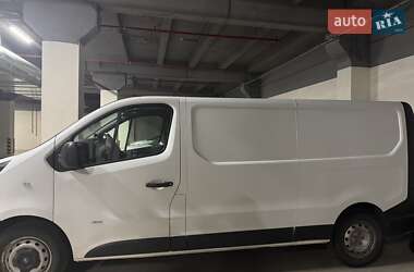 Грузовой фургон Opel Vivaro 2016 в Черновцах
