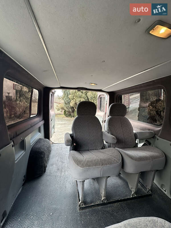 Мінівен Opel Vivaro 2008 в Самборі