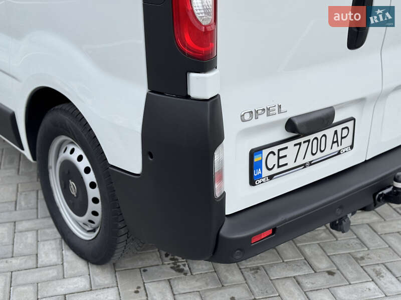 Минивэн Opel Vivaro 2014 в Черновцах