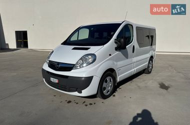 Мінівен Opel Vivaro 2012 в Луцьку