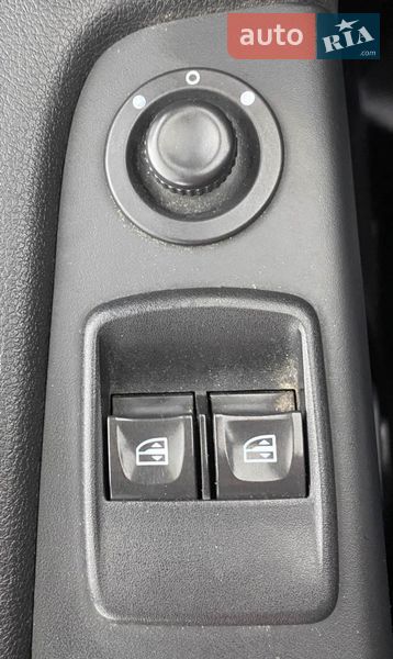 Минивэн Opel Vivaro 2014 в Львове