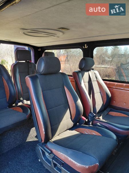 Минивэн Opel Vivaro 2009 в Мостиске