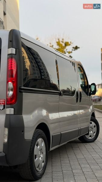 Минивэн Opel Vivaro 2012 в Ивано-Франковске