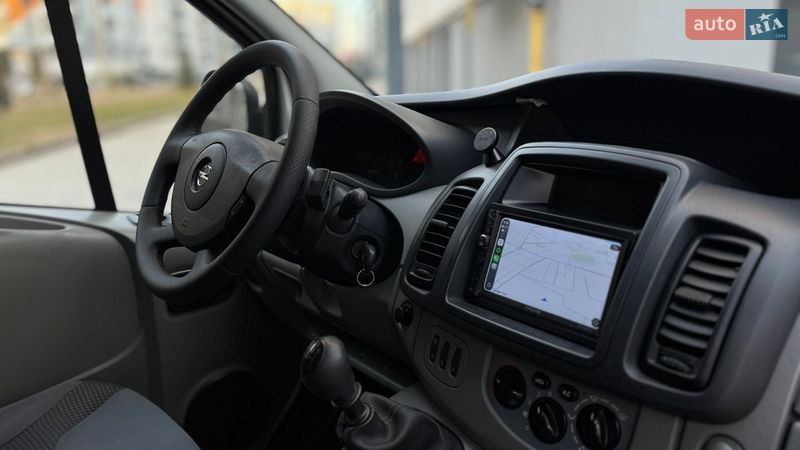 Минивэн Opel Vivaro 2012 в Ивано-Франковске