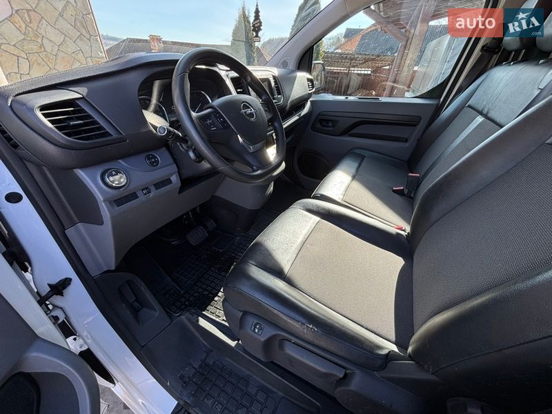 Грузовой фургон Opel Vivaro 2020 в Тернополе