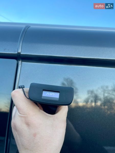 Грузопассажирский фургон Opel Vivaro 2015 в Млинове