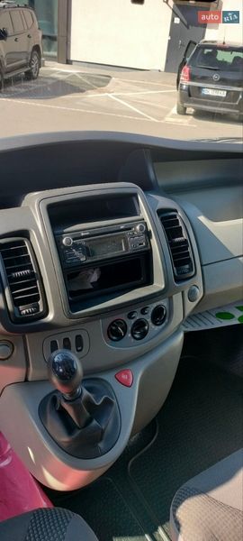 Грузовой фургон Opel Vivaro 2014 в Ровно