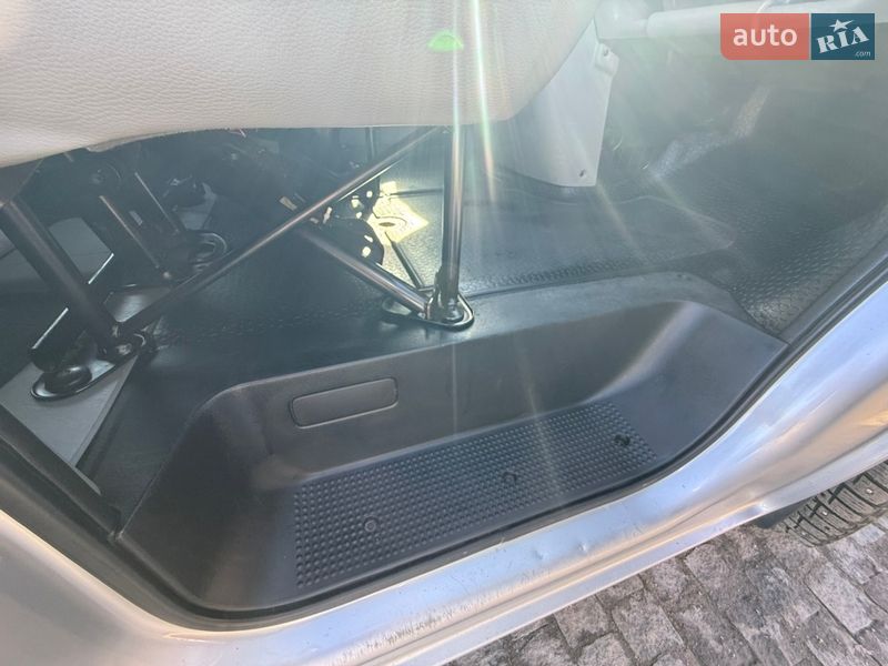 Минивэн Opel Vivaro 2014 в Коростышеве