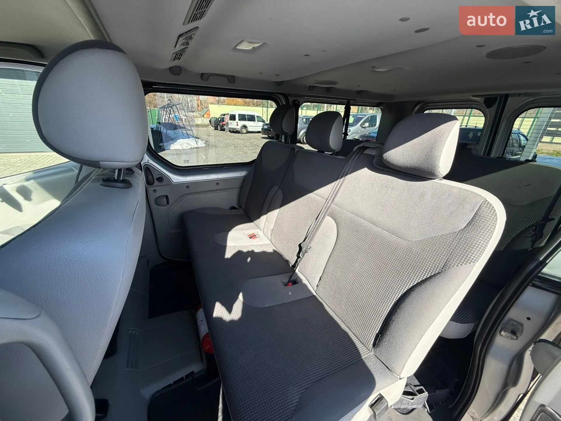 2014 Opel Vivaro - мініатюра 11