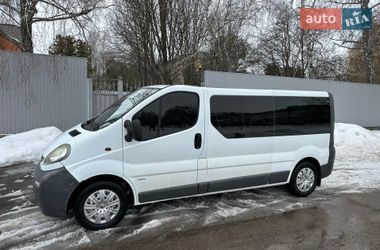 Минивэн Opel Vivaro 2004 в Бобровице