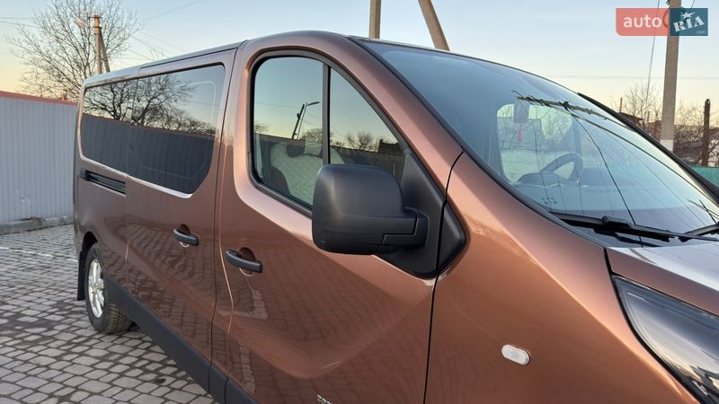 Минивэн Opel Vivaro 2015 в Кременчуге
