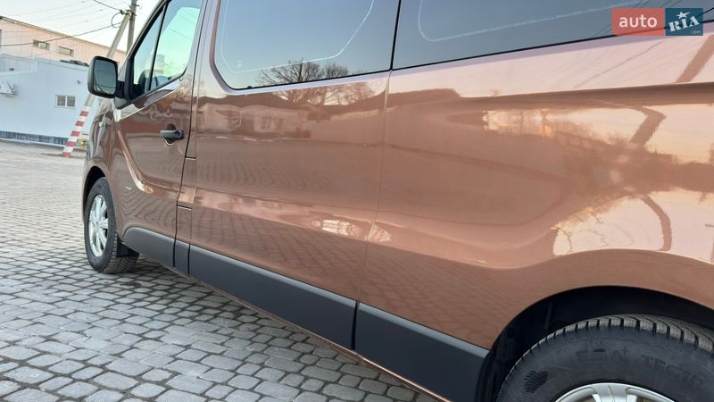 Минивэн Opel Vivaro 2015 в Кременчуге