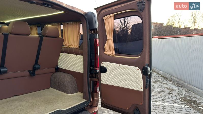 Минивэн Opel Vivaro 2015 в Кременчуге