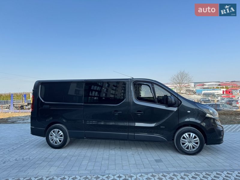 Минивэн Opel Vivaro 2016 в Львове