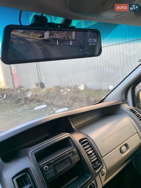 Минивэн Opel Vivaro 2014 в Черновцах