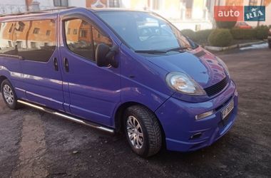 Мінівен Opel Vivaro 2004 в Кременці