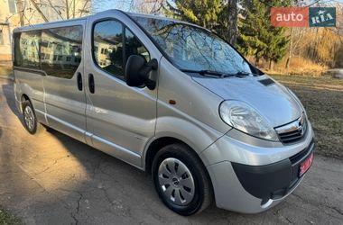 Минивэн Opel Vivaro 2011 в Луцке