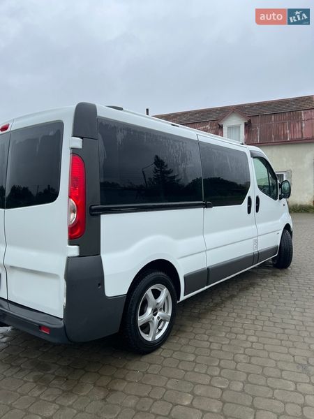 Мінівен Opel Vivaro 2008 в Дрогобичі