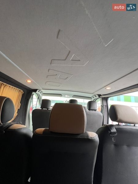 Мінівен Opel Vivaro 2008 в Дрогобичі