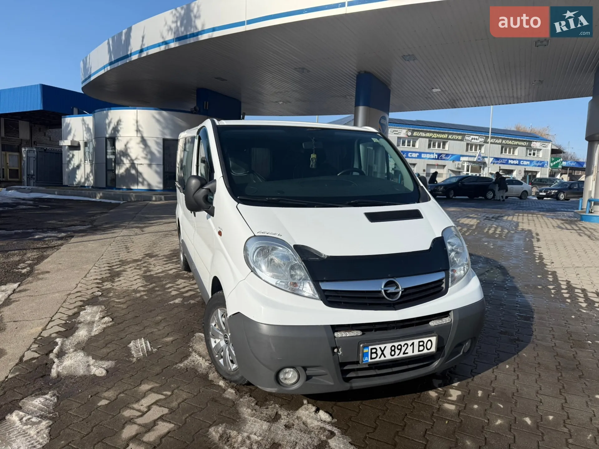 2010 Opel Vivaro - мініатюра 12