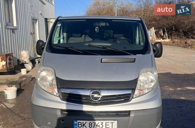 Минивэн Opel Vivaro 2012 в Ровно