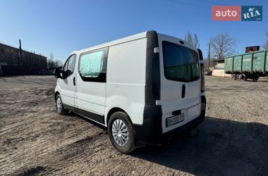 Вантажний фургон Opel Vivaro 2001 в Одесі