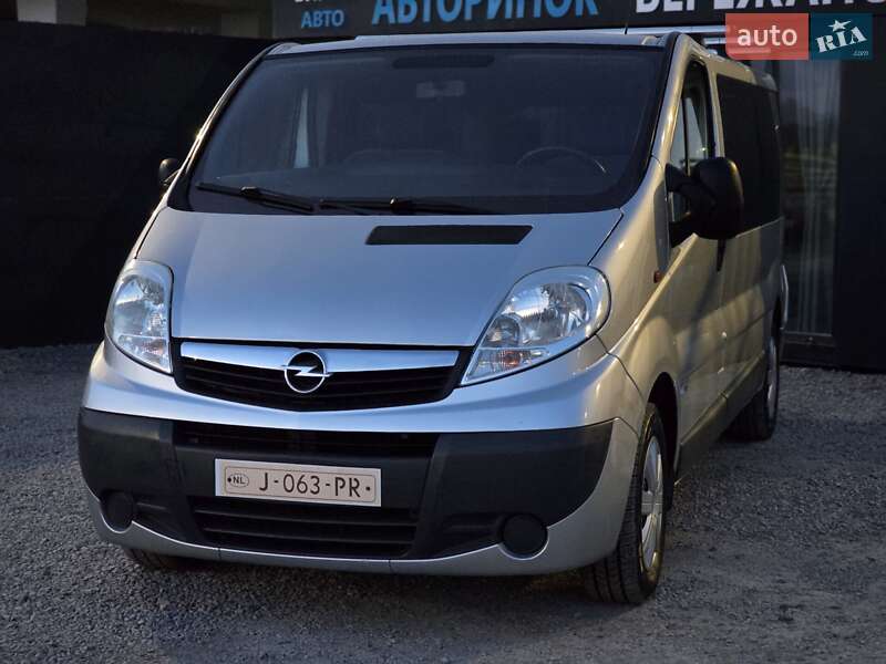 Минивэн Opel Vivaro 2011 в Тернополе