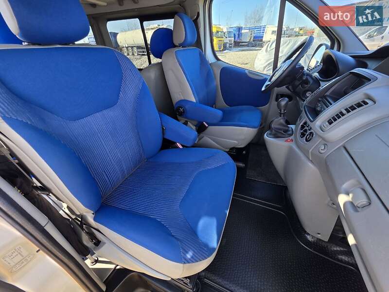 Минивэн Opel Vivaro 2011 в Тернополе