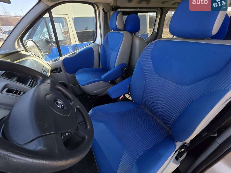 Минивэн Opel Vivaro 2011 в Тернополе
