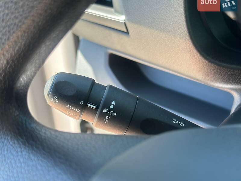 Вантажний фургон Opel Vivaro 2020 в Львові