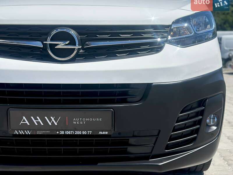 Вантажний фургон Opel Vivaro 2020 в Львові