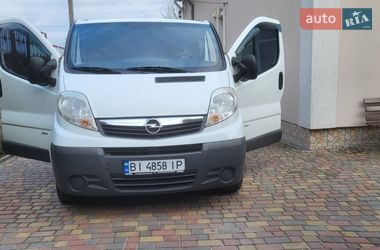 Грузовой фургон Opel Vivaro 2012 в Кременчуге