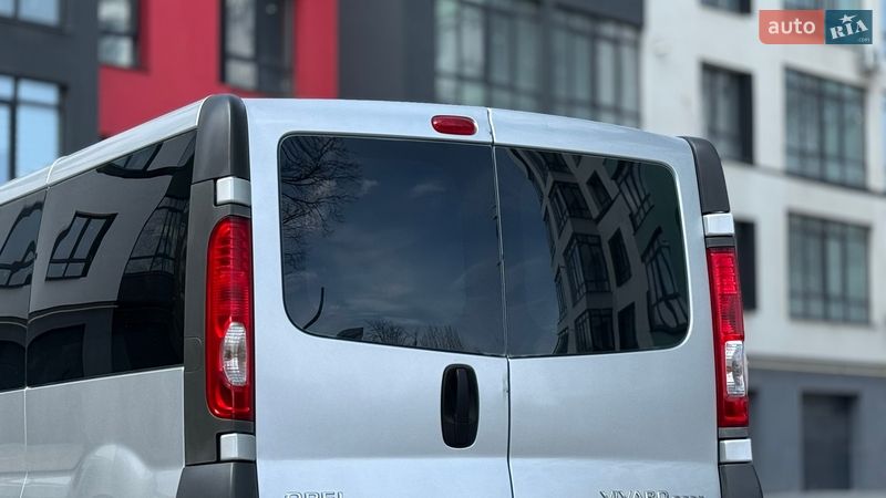 Минивэн Opel Vivaro 2012 в Ивано-Франковске фото 18 Минивэн Opel Vivaro 2012 в Ивано-Франковске