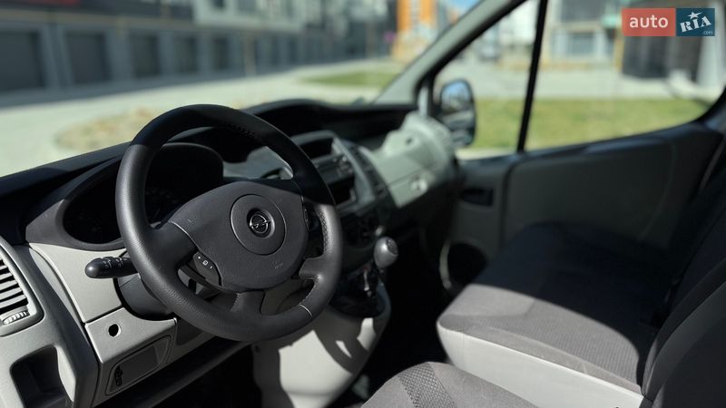 Минивэн Opel Vivaro 2012 в Ивано-Франковске фото 22 Минивэн Opel Vivaro 2012 в Ивано-Франковске