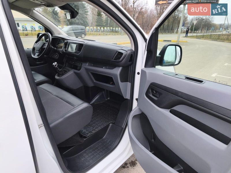 Вантажний фургон Opel Vivaro 2020 в Києві