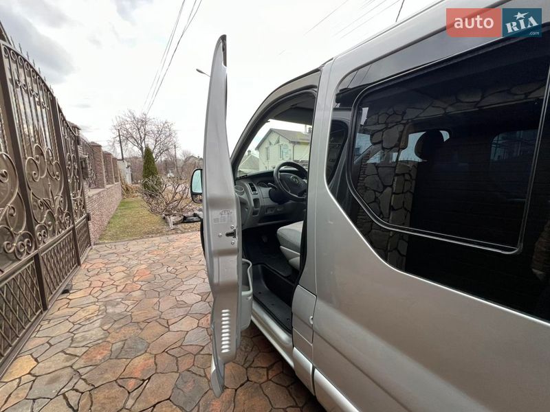 Минивэн Opel Vivaro 2009 в Черкассах фото 14 Минивэн Opel Vivaro 2009 в Черкассах