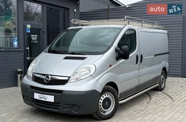 Грузовой фургон Opel Vivaro 2014 в Черновцах